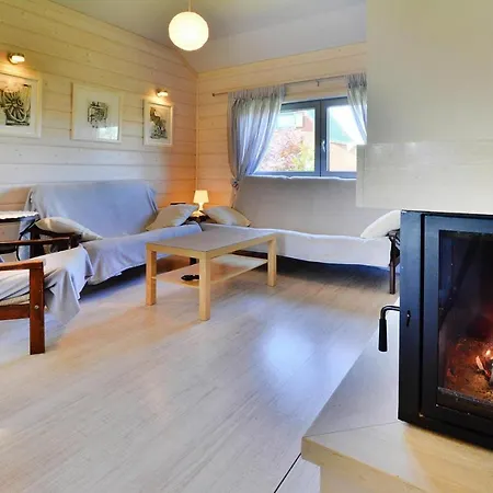 Сasa de vacaciones Comfortable With A Private Garden *