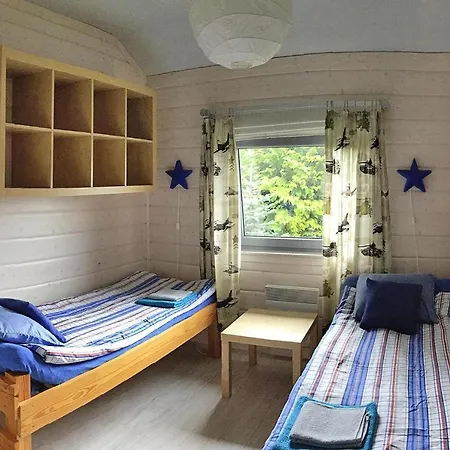 Comfortable With A Private Garden بيت للعطل